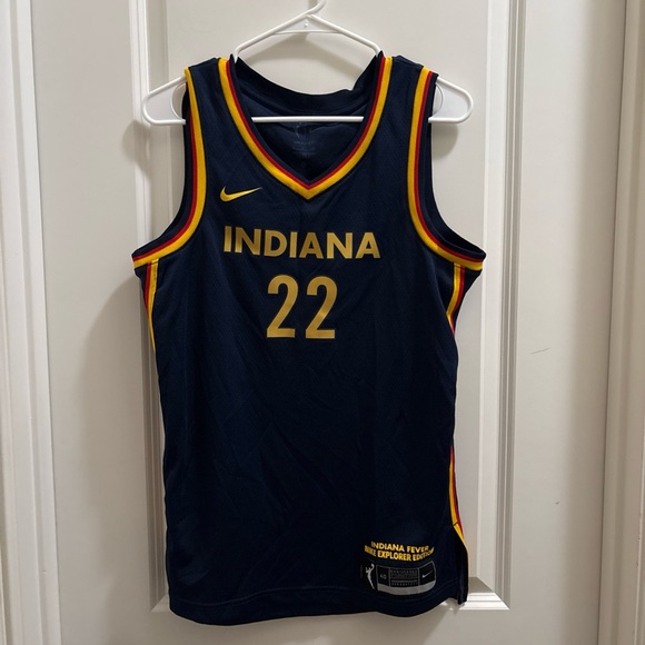 NWT Nike Caitlin Clark #22 Indiana Fever Jersey WNBA Explorer Victory Size Small - Picture 1 of 7